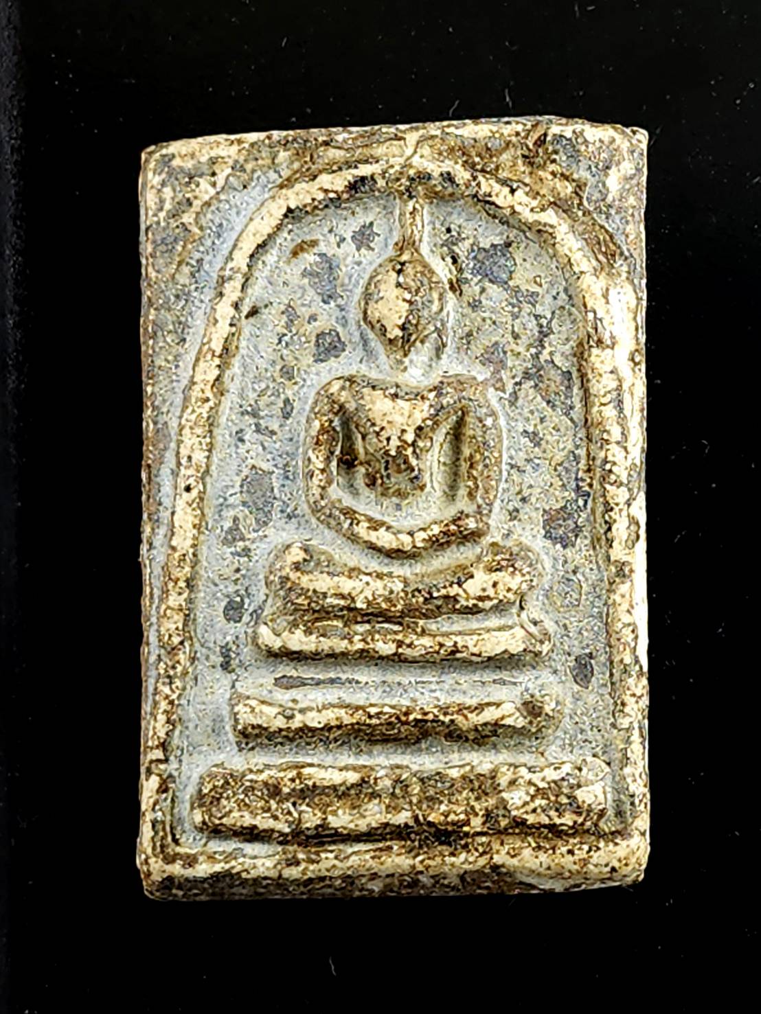 พระสมเด็จวัดระฆัง พิมพ์พระประธานพระแก้ว ศิลปะล้านนา (Phra Somdet Phutthachan Wat Rakang)